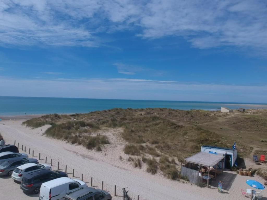 Sunset Bricqueville Sur Mer Bricqueville-sur-Mer Exterior foto